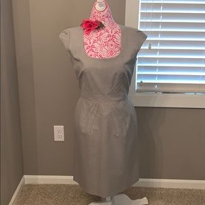 🌺Gianni Bini Gray Cap Sleeve Dress Size 6